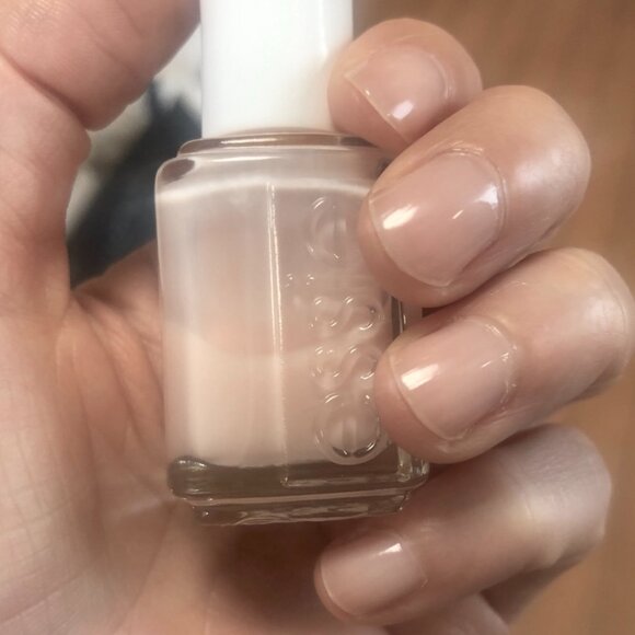 Essie MADEMOISELLE #384 -- DISCONTINUED - RARE - HARD TO FIND - Picture 5 of 5